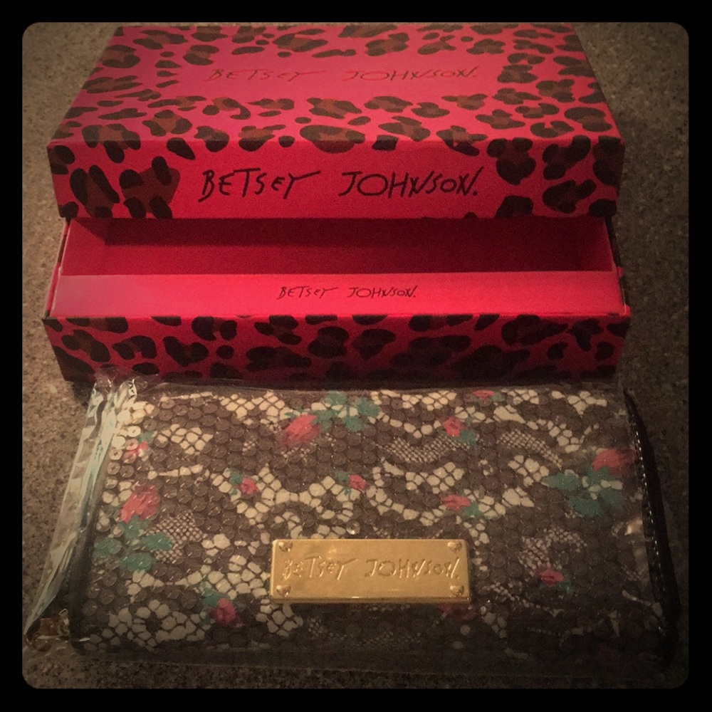 Betsy Johnson Wallet